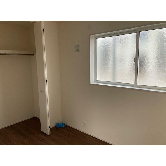 リビングとは別に静かな時間を楽しめる部屋（4号棟）