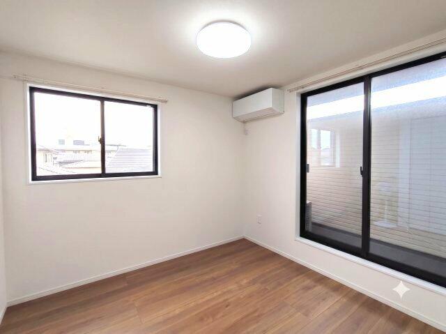 物件画像 福岡市西区 福重５丁目 (姪浜駅) 3階建 5LDK