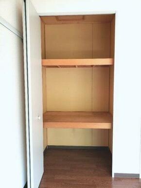 たっぷりとした収納スペースです