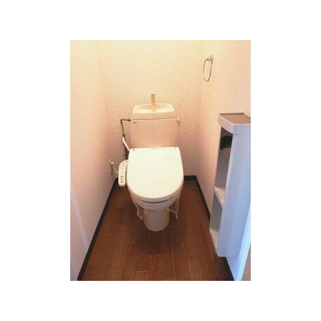 シンプルで使いやすいトイレです