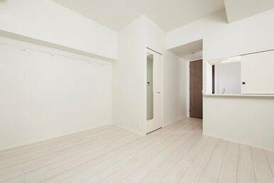 サイト内間取りは反転になります。 (※現況優先)
