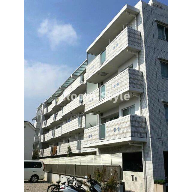 自然に囲まれた落ち着いた住環境でゆったりと暮らす毎日。