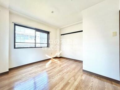 明るい雰囲気で暮らしやすい！優しい質感の室内がオススメ☆