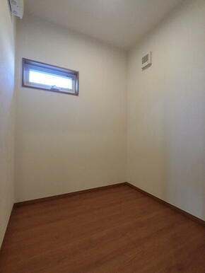 2階納戸！大きな荷物にも対応できます！