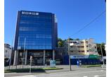 情報提供会社