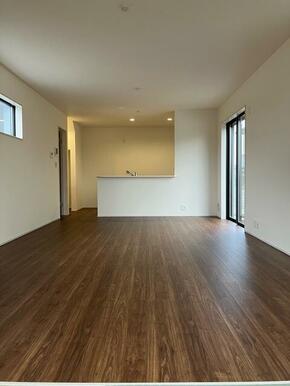 わが家のリビング、それはいちばん自分らしく振る舞える空間（2号棟）