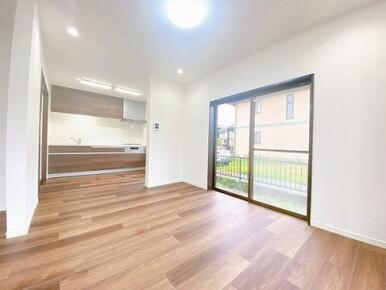 「LDK」ダイニングスペースとしてご活用いただけます