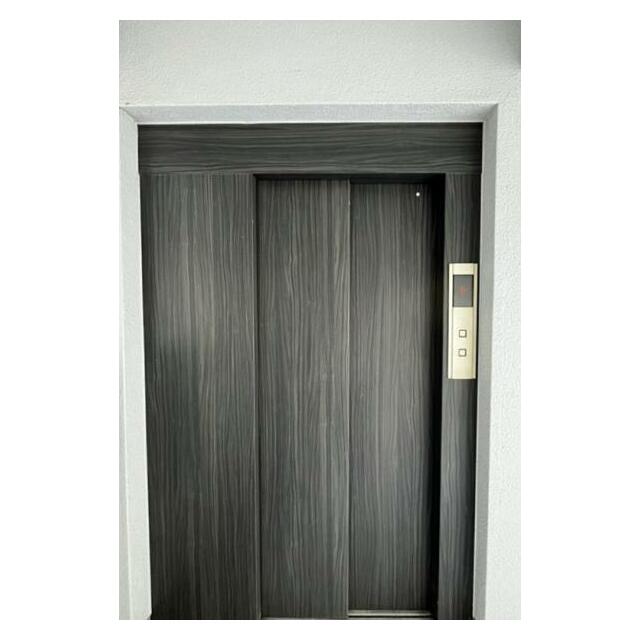 「共有部分」エレベーターの写真です。