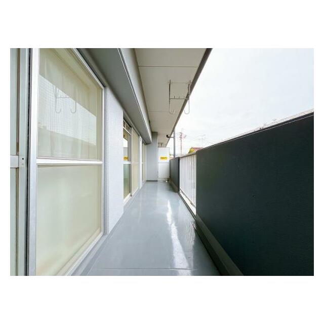 「バルコニー」こちらは現況になります。