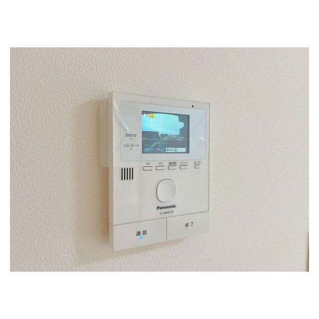 「設備」LDKにモニター付きインターホンがございます。