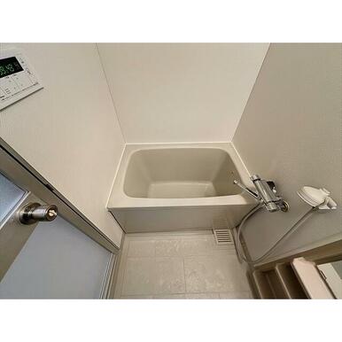 サーモスタット水栓で湯温調整が楽なお風呂