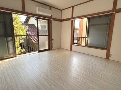 ３階８帖のお部屋です！