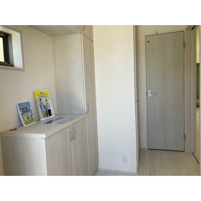 住まいの「第一印象」となる玄関（2号棟）