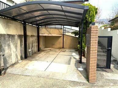 カースペースがあります