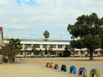 大村市立大村小学校