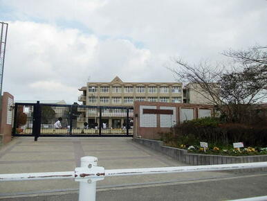 長坂中学校