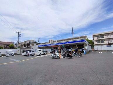 ローソン 高槻緑町店　徒歩4分(約300ｍ）