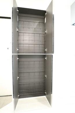 収納 シューズボックス