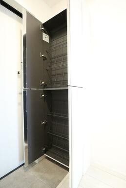 収納 シューズボックス　※同物件・同仕様画像