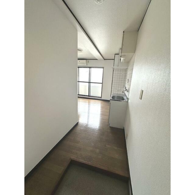 広々とした玄関ホール