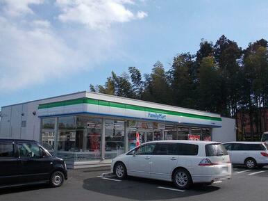 ファミリーマートさくら蒲須坂店