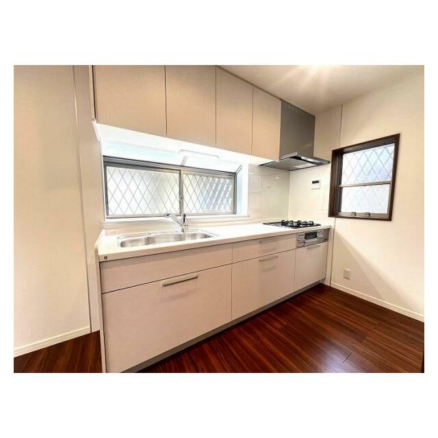 キッチン新品交換済み
