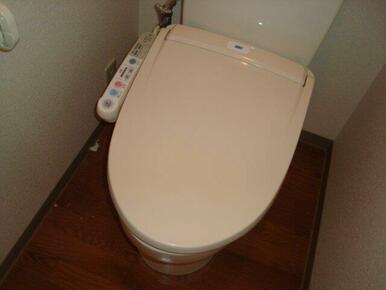 シャワー付トイレ