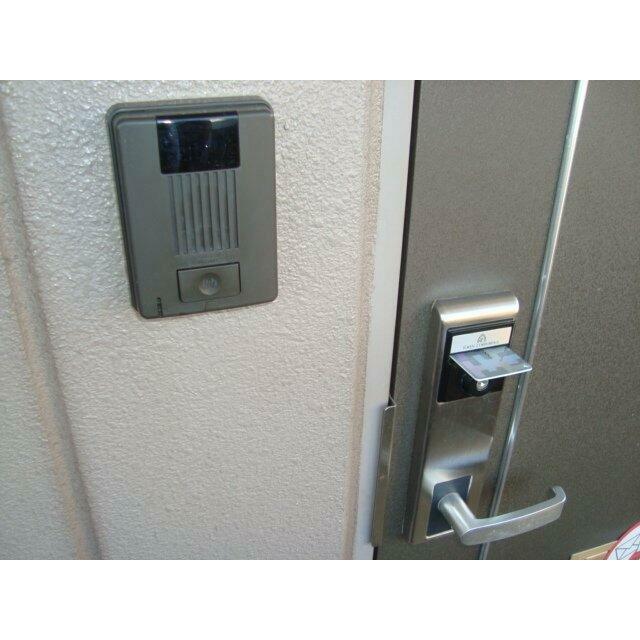 玄関（カードキー）