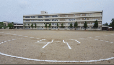 新潟市立葛塚東小学校