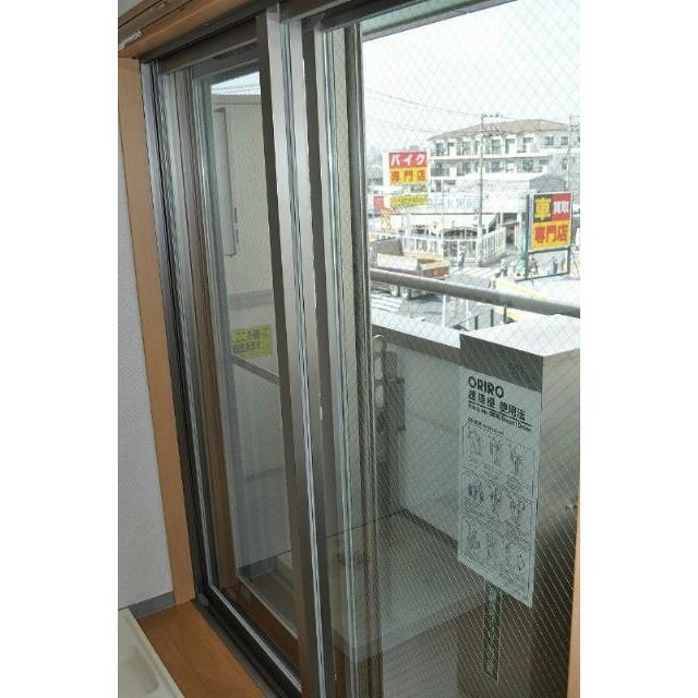 防音・断熱に優れた２重サッシです