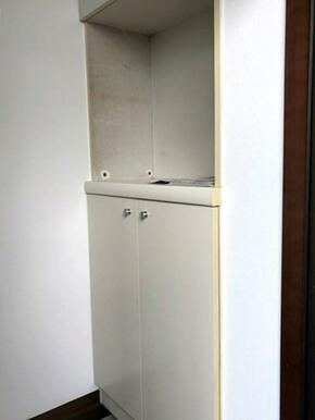 シューズボックス