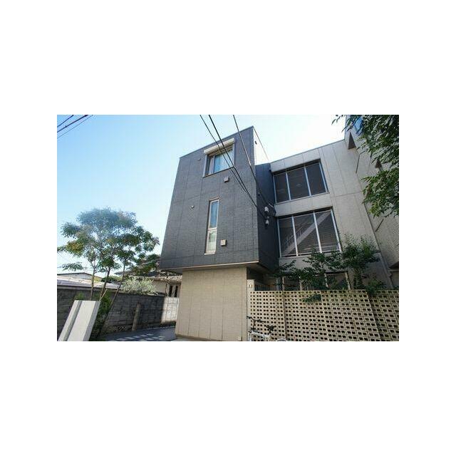 建物構造は重量鉄骨造♪