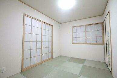 1階には6帖の和室があります