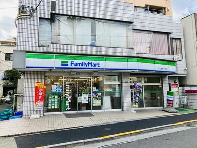 ファミリーマート北区豊島八丁目店