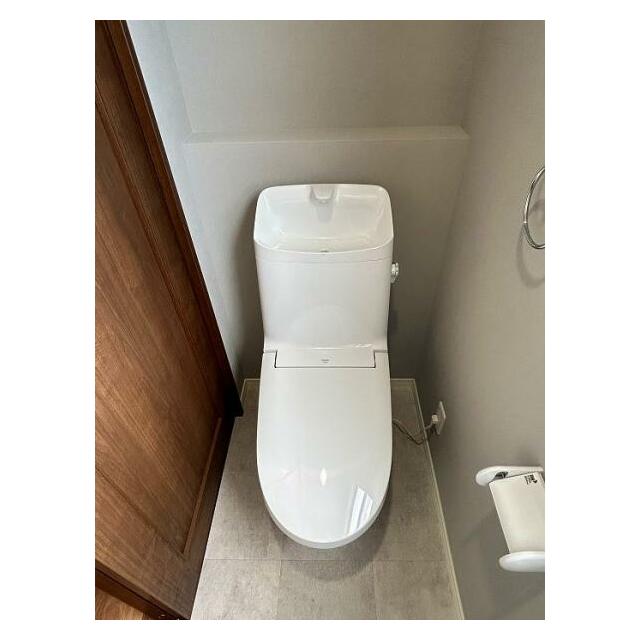 「2Fトイレ」トイレのお写真です。