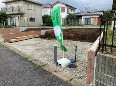 千葉市若葉区小倉台７丁目　新築一戸建て　※現地撮影写真です。