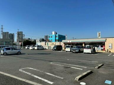 セブンイレブン柏花野井まで徒歩1分