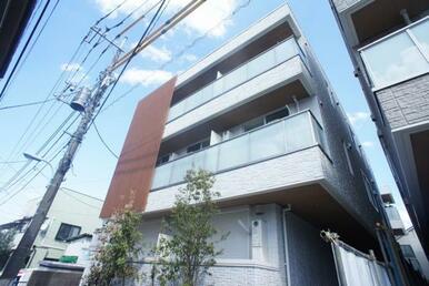 建物構造は重量鉄骨造♪3F建賃貸マンション♪