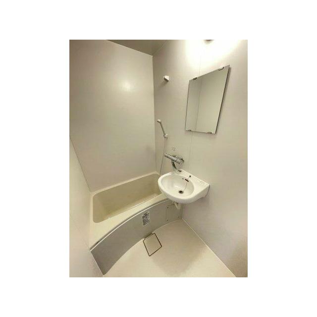 落ち着いた空間のお風呂です