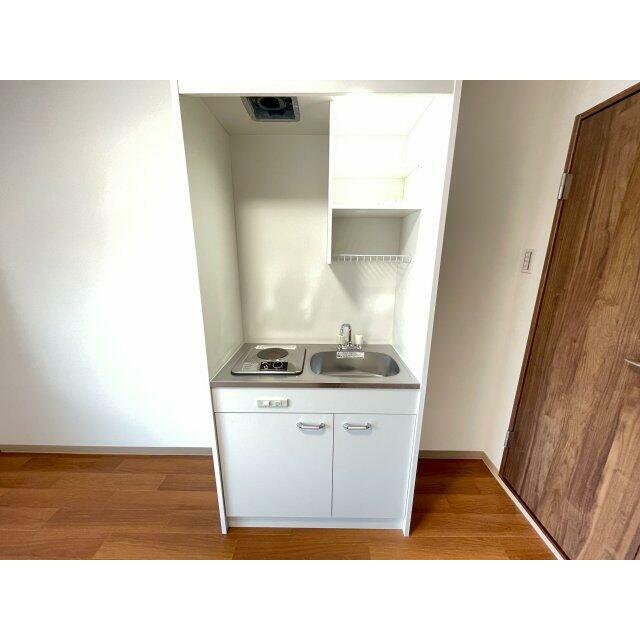 コンパクトなキッチンで掃除もラクラク