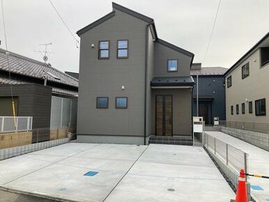 日を重ねるごとにこの佇まいに愛着が湧いてきそう（3号棟）