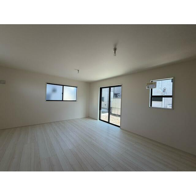 お持ちの家具の配置を考えると洋室のお部屋が暮らしやすいという方に（1号棟）