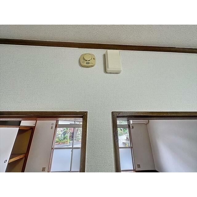 チャイムで来訪者を確認できます