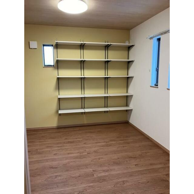 壁面にもホビーをウォールを設置