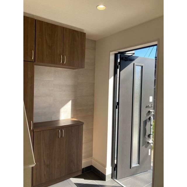 住まいの「第一印象」となる玄関（1号棟）