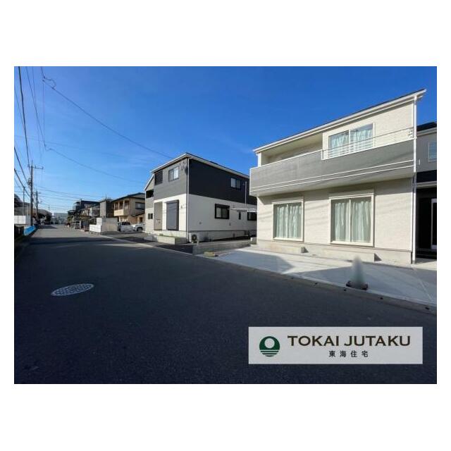 南側約6M幅員の公道。車の出し入れもスムーズに行えますね＾＾