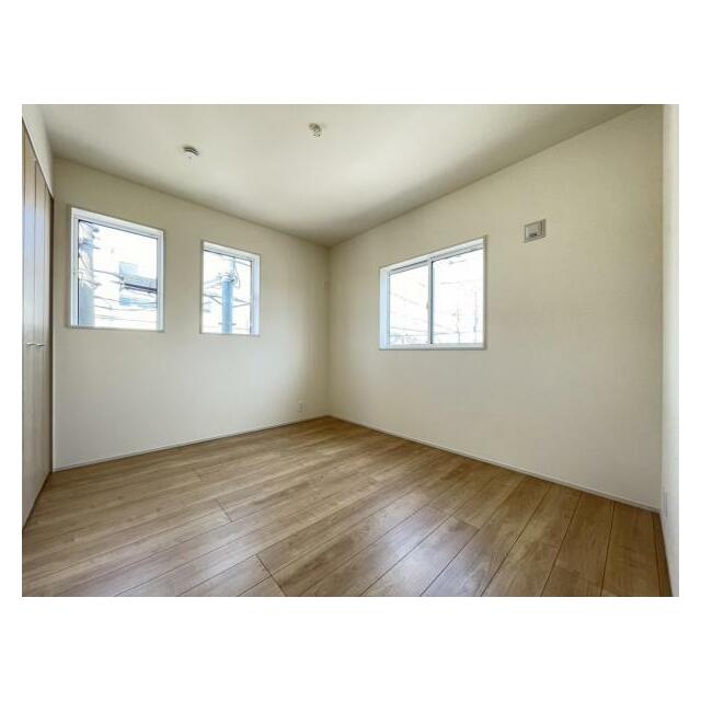 各部屋にクローゼットが付いているので整理整頓も安心＾＾