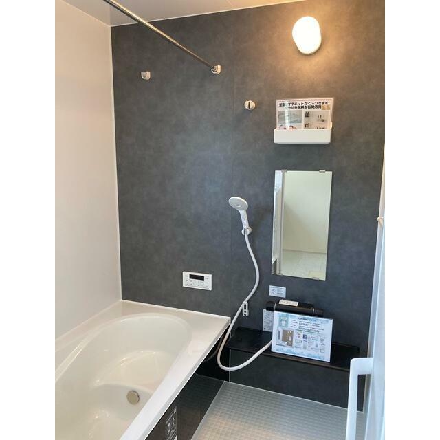 朝風呂、シャワー、夜のバスタイムと使い方は自在（3号棟）