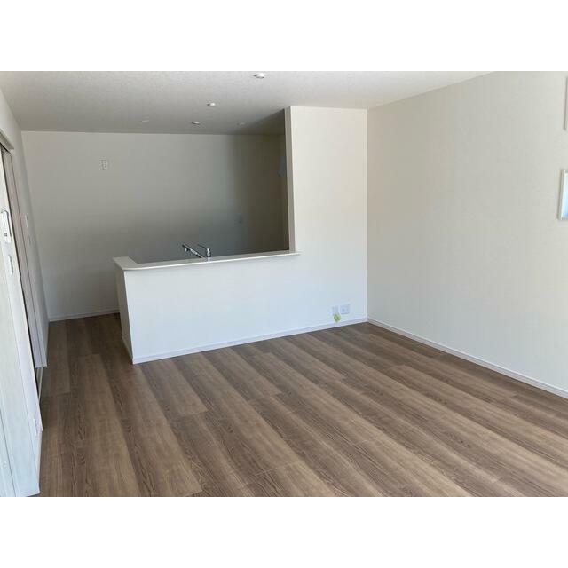 笑顔が溢れる、心和むリビング（1号棟）