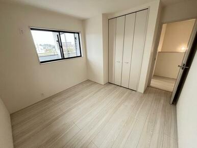 ベッドやイスでの生活で膝に難ありの方でも過ごしやすい（3号棟）